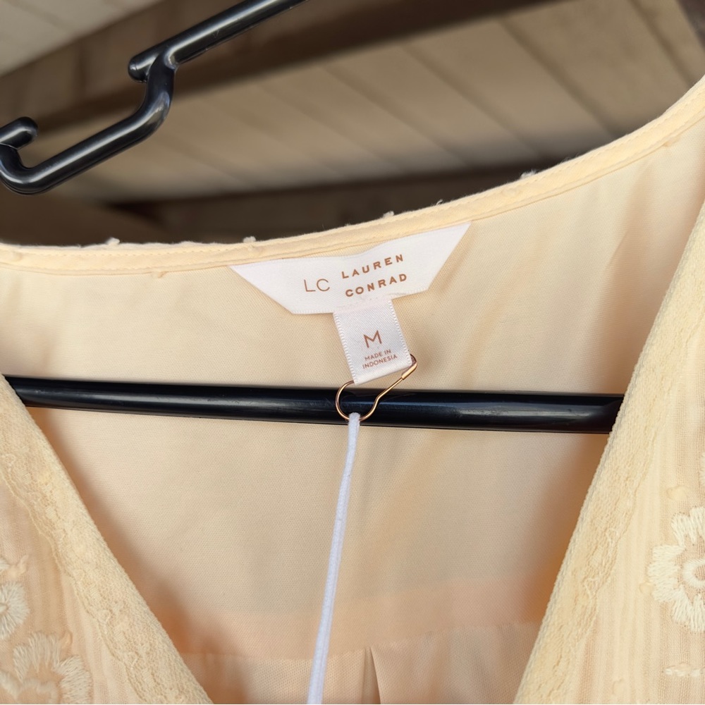 NWT peach colored mini dress - Picture 3 of 4